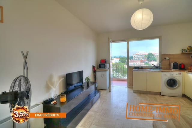 Location studio courte durée Antibes - SEPTEMBRE A JUIN 2027