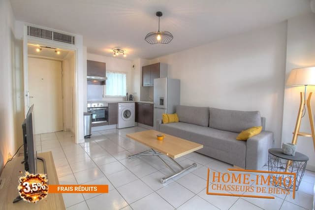 APPARTEMENT 2 PIÈCES AVEC TERRASSE ET PARKING – DISPONIBLE DE SEPTEMBRE 2026 À JUIN 2027